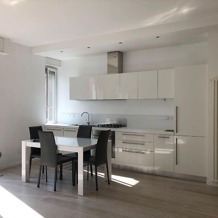 Bright & Spacious Apartment Near Navigli - Ponti มิลาน ภายนอก รูปภาพ