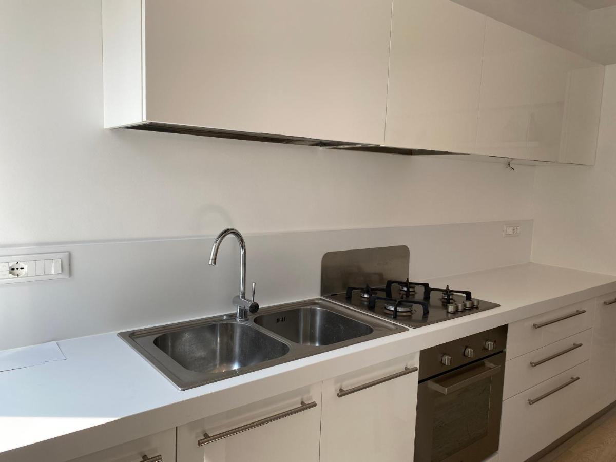 Bright & Spacious Apartment Near Navigli - Ponti มิลาน ภายนอก รูปภาพ