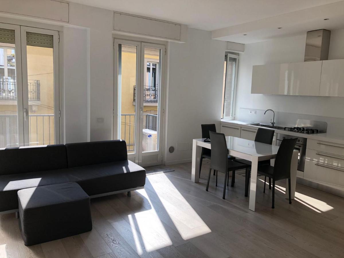 Bright & Spacious Apartment Near Navigli - Ponti มิลาน ภายนอก รูปภาพ